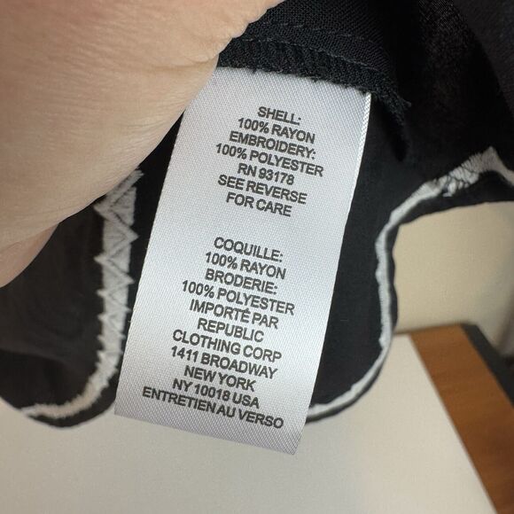 Chelsea & Theodore Black and White Embroidered Blouse - Picture 5 of 8